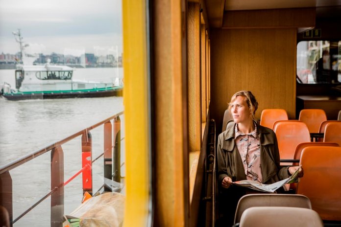 Met de Waterbus naar Antwerpen tijdens de Week van de Mobiliteit © Wim Kempenaers