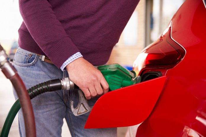 tanken brandstof prijs van diesel en benzine brandstof besparen