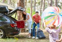 Slim je auto inladen auto inladen koffers vakantie