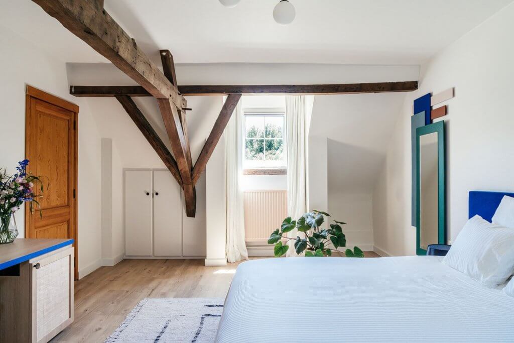 Hier mag je hond mee overnachten in eigen land