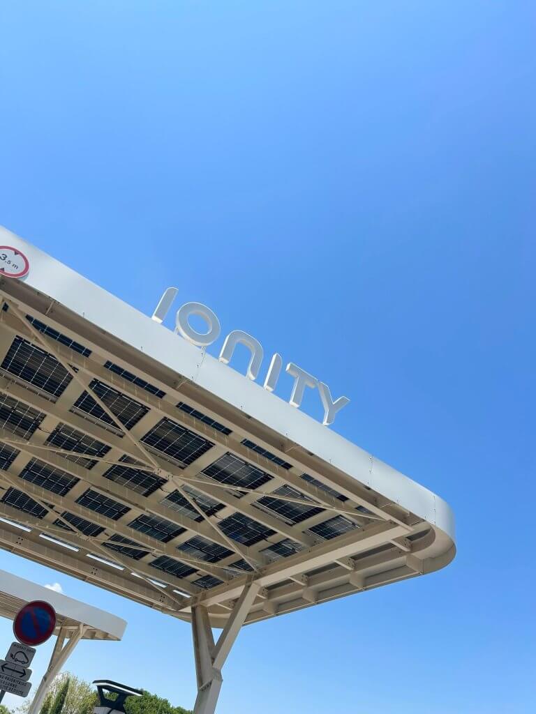 Aires de services Autoroute du Soleil