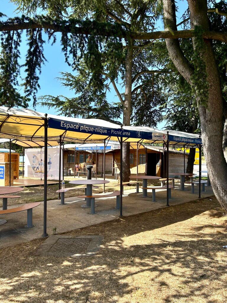 Aires de services Autoroute du Soleil