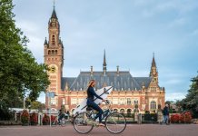 Dit is de gelukkigste stad ter wereld (en je rijdt er zó naartoe) Den Haag